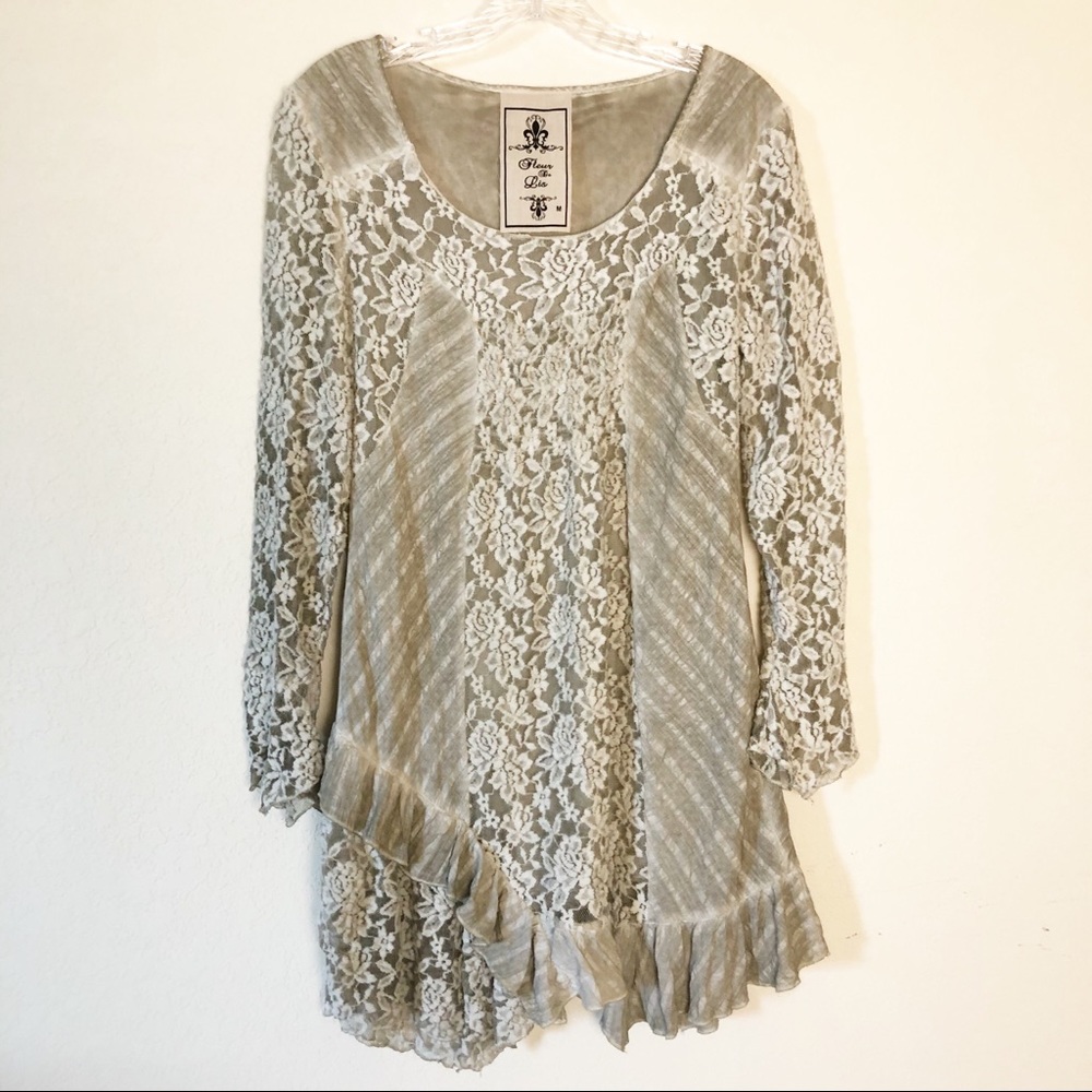 BOHO Fleur de Lis Lacey Ruffled Tunic Top